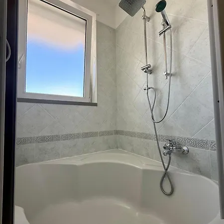 Cielo Stellato ベッド・アンド・ブレックファスト 3*